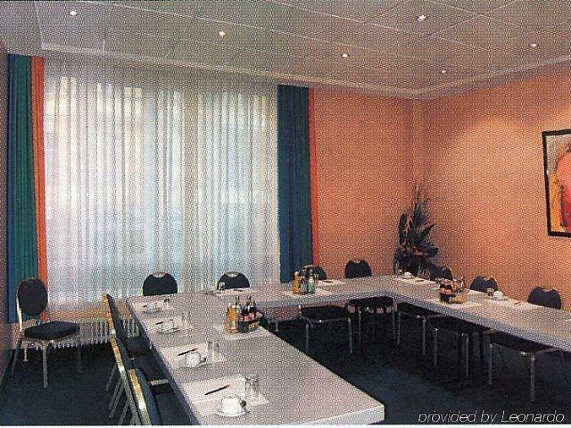 Hotel Alt Tempelhof Берлін Екстер'єр фото