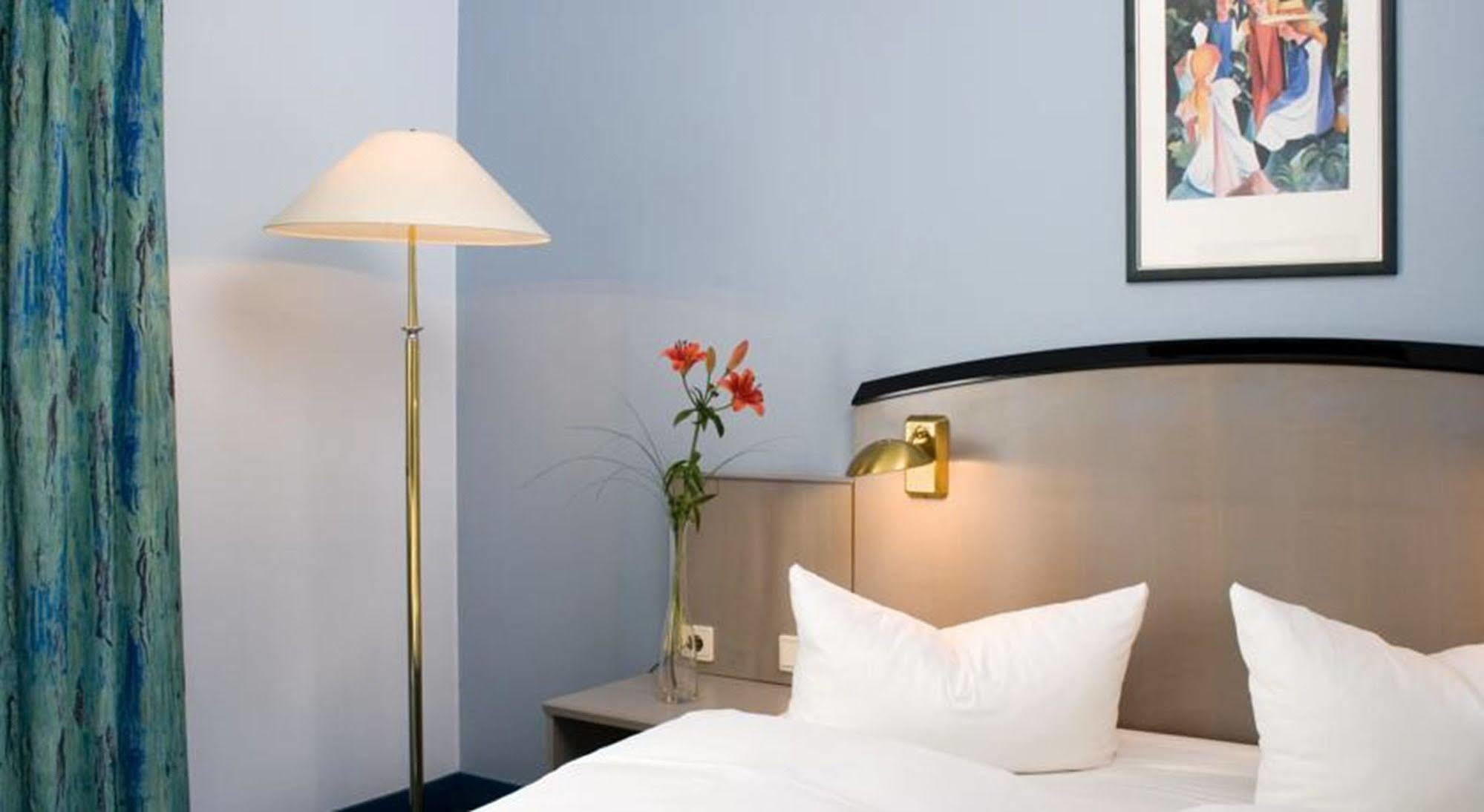 Hotel Alt Tempelhof Берлін Номер фото