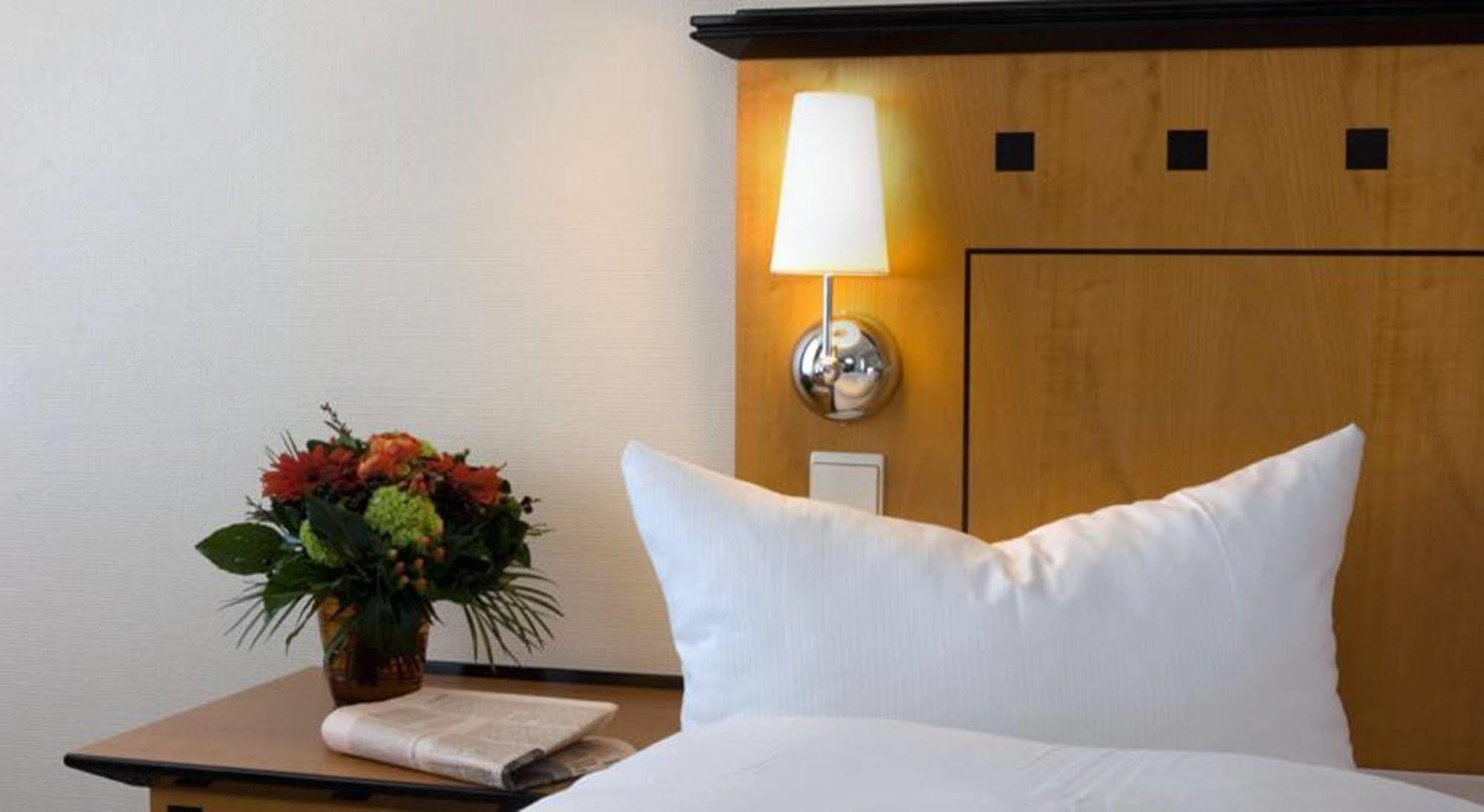 Hotel Alt Tempelhof Берлін Екстер'єр фото